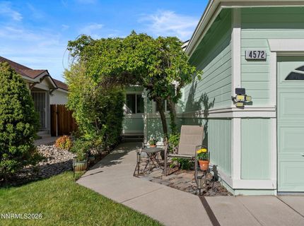 4572 Creekside Circle, Reno, NV 89502 Photo