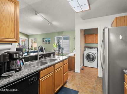 4572 Creekside Circle, Reno, NV 89502 Photo