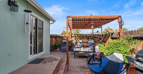 4572 Creekside Circle, Reno, NV 89502 Photo