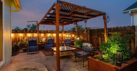 4572 Creekside Circle, Reno, NV 89502 Photo