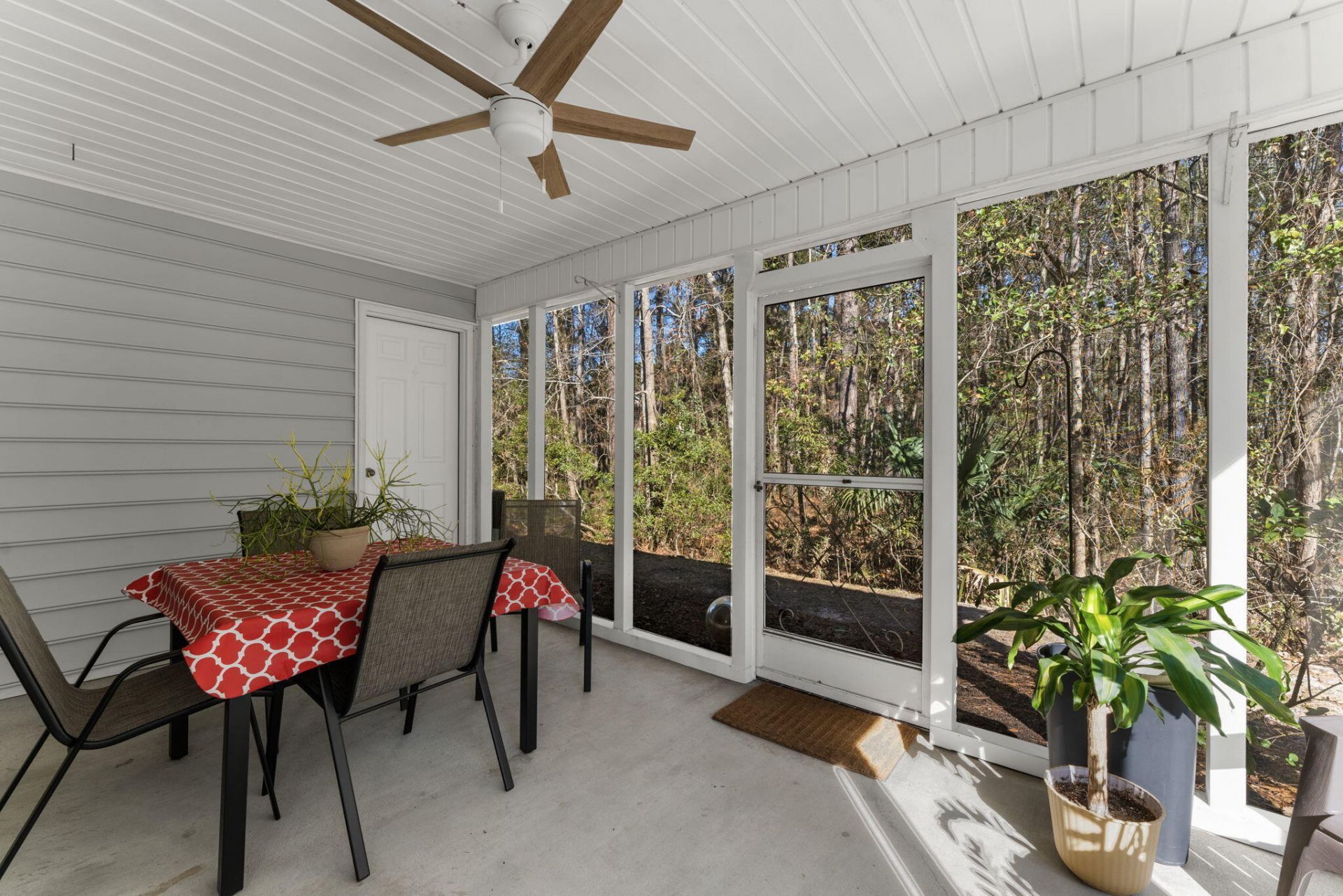 1441 Wellbrooke Lane Photo 22