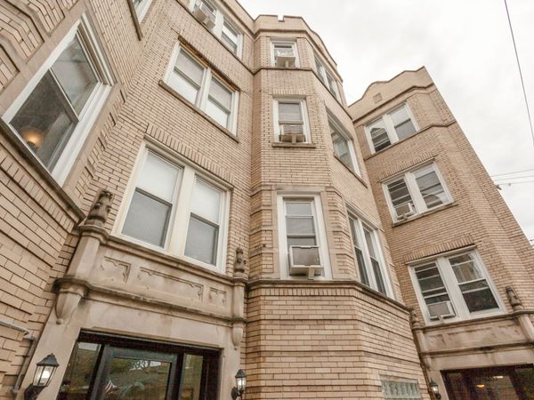 2837.5 N Sawyer Avenue , Unit 1W, Chicago, IL 60618