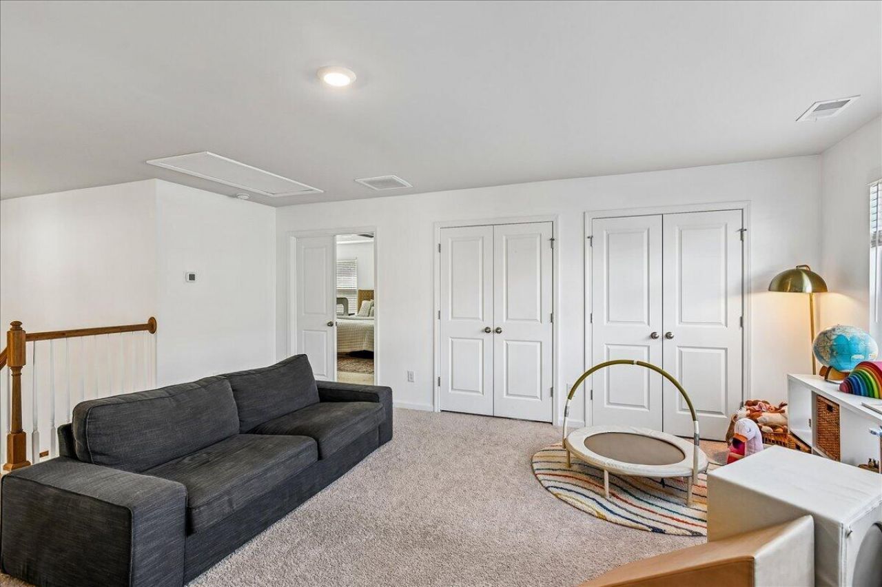 146 Brant Drive Photo 42