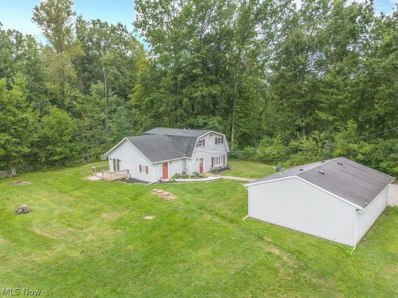 6429 Russia Road, South Amherst, OH 44001 Photo 17