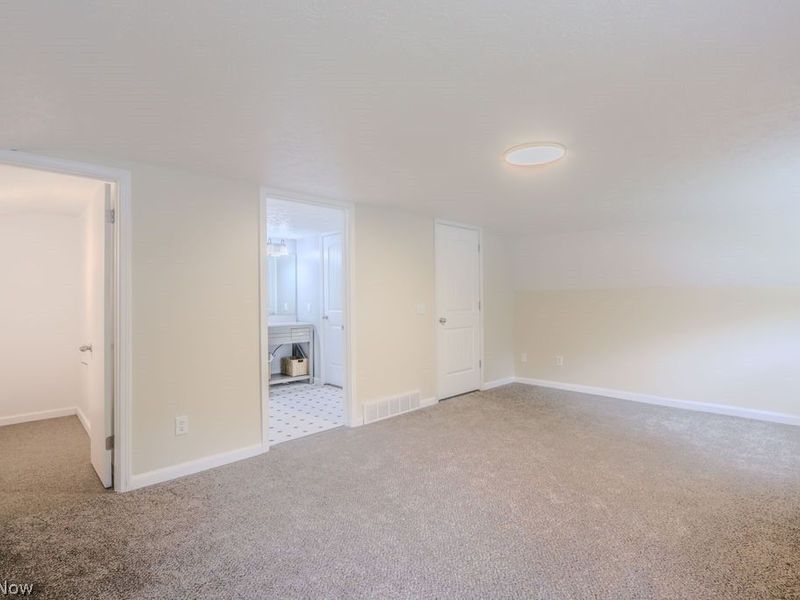 6429 Russia Road, South Amherst, OH 44001 Photo 27