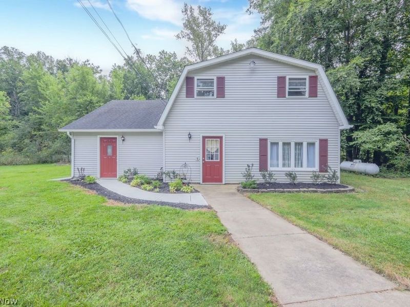 6429 Russia Road, South Amherst, OH 44001 Photo 3