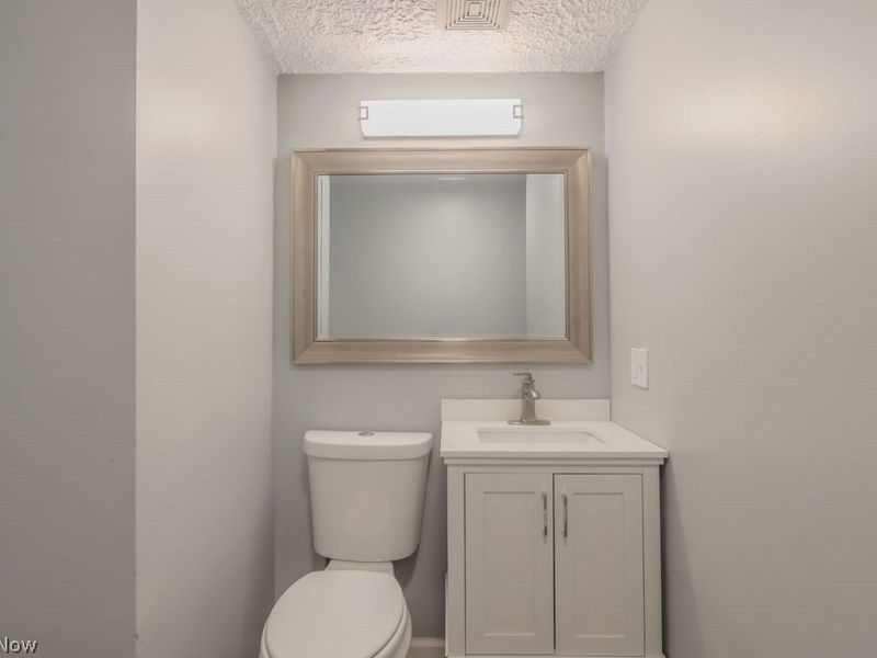 6429 Russia Road, South Amherst, OH 44001 Photo 34