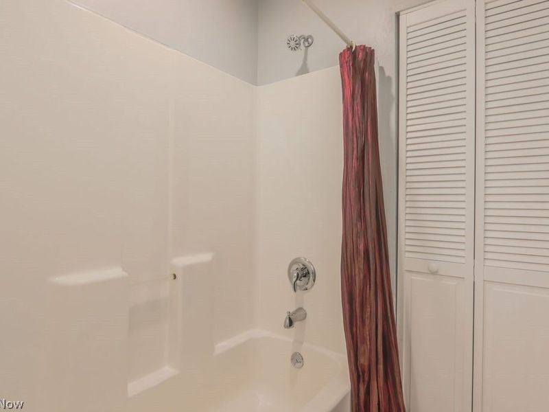 6429 Russia Road, South Amherst, OH 44001 Photo 35