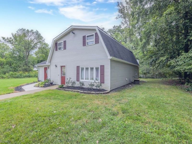 6429 Russia Road, South Amherst, OH 44001 Photo 5