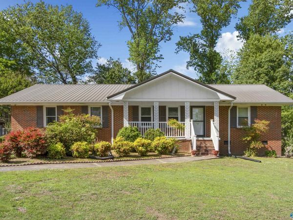 141 NE Brookwood Circle, Arab, AL 35016