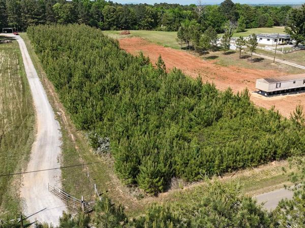 2.2 Curry Chapel Road, Somerville, AL 35670