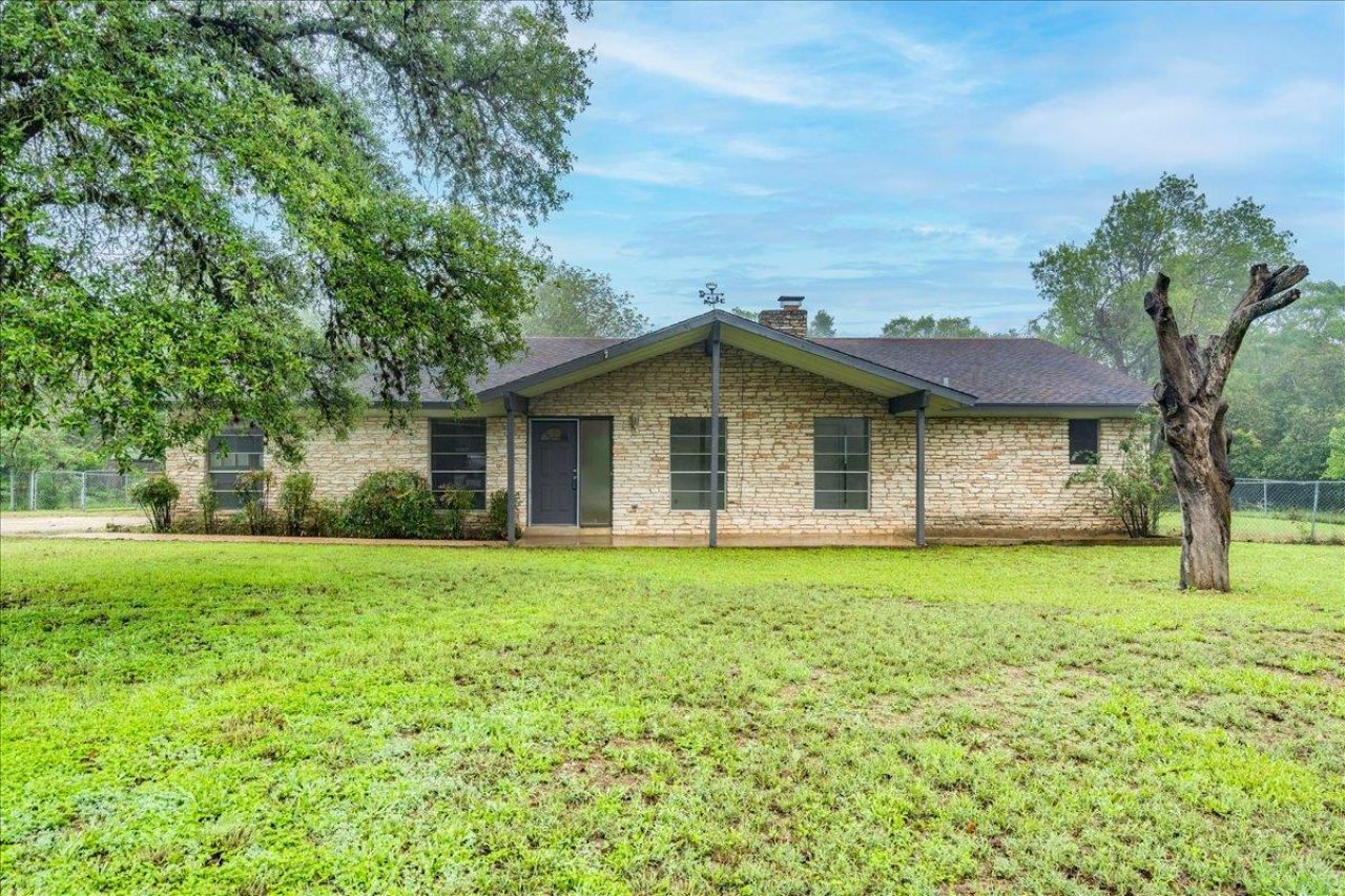 10007 Rocking Horse Rd, Austin, TX 78748 Main Photo