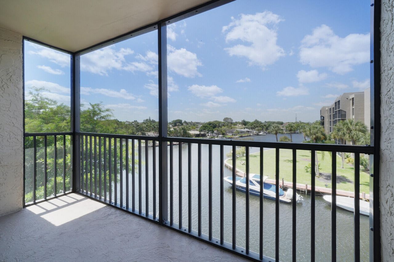 8 Royal Palm Way, Unit 401, Boca Raton, FL 33432 Photo