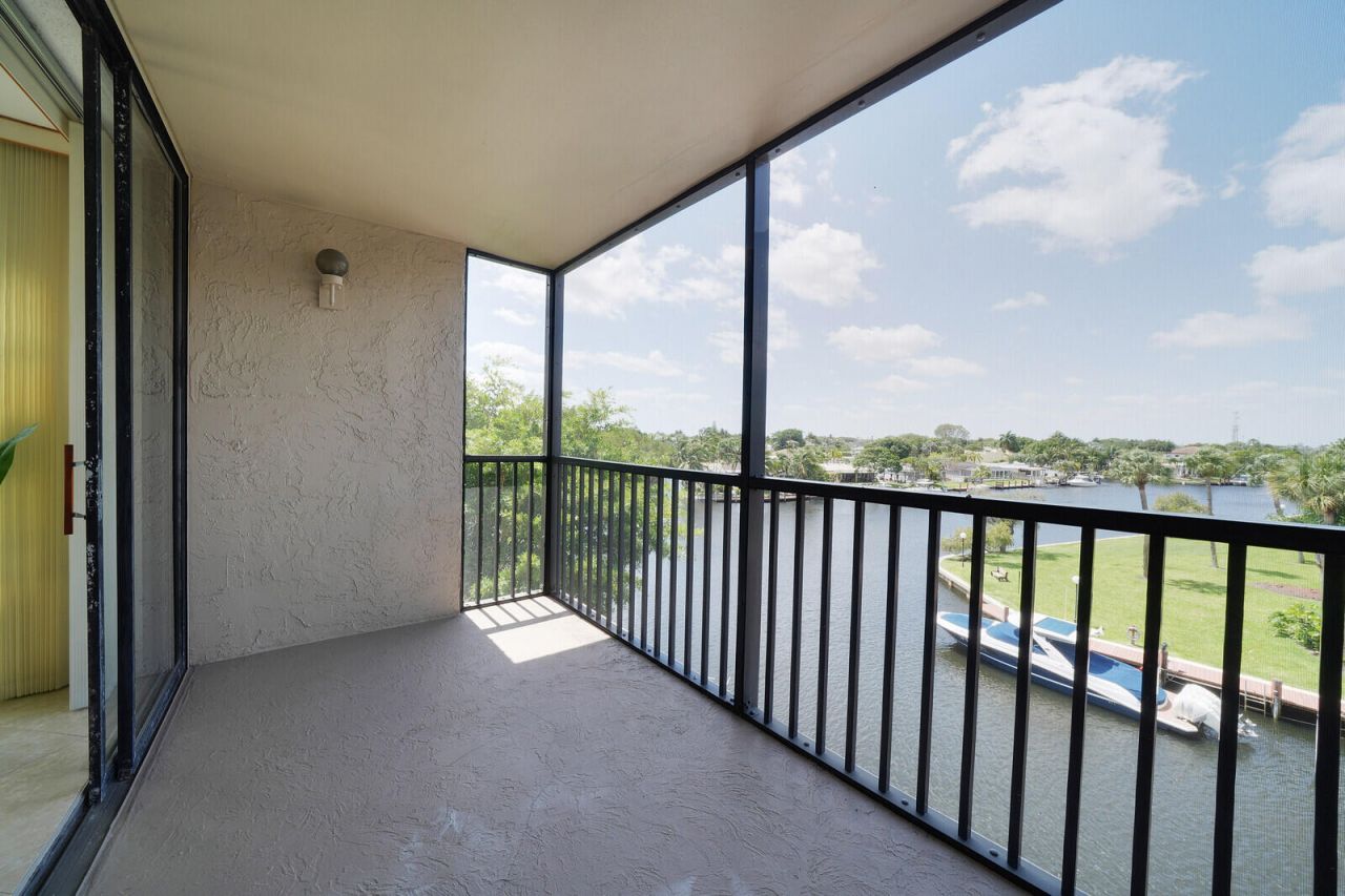 8 Royal Palm Way, Unit 401, Boca Raton, FL 33432 Photo