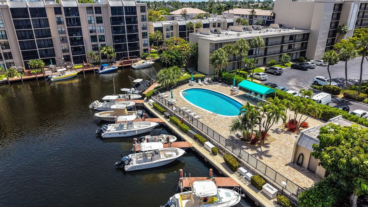 8 Royal Palm Way, Unit 401, Boca Raton, FL 33432 Photo