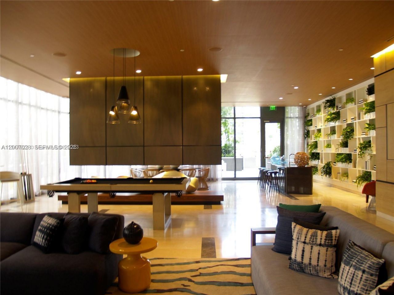 55 SW 9th St , Unit 2502, Miami, FL 33130 Photo