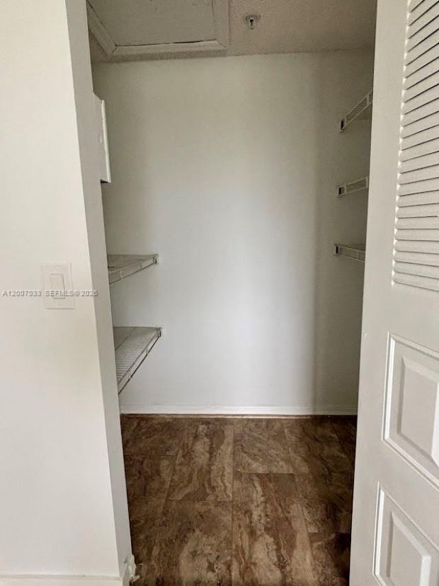 450 S Park Rd, Unit 5-307, Hollywood, FL 33021 Photo