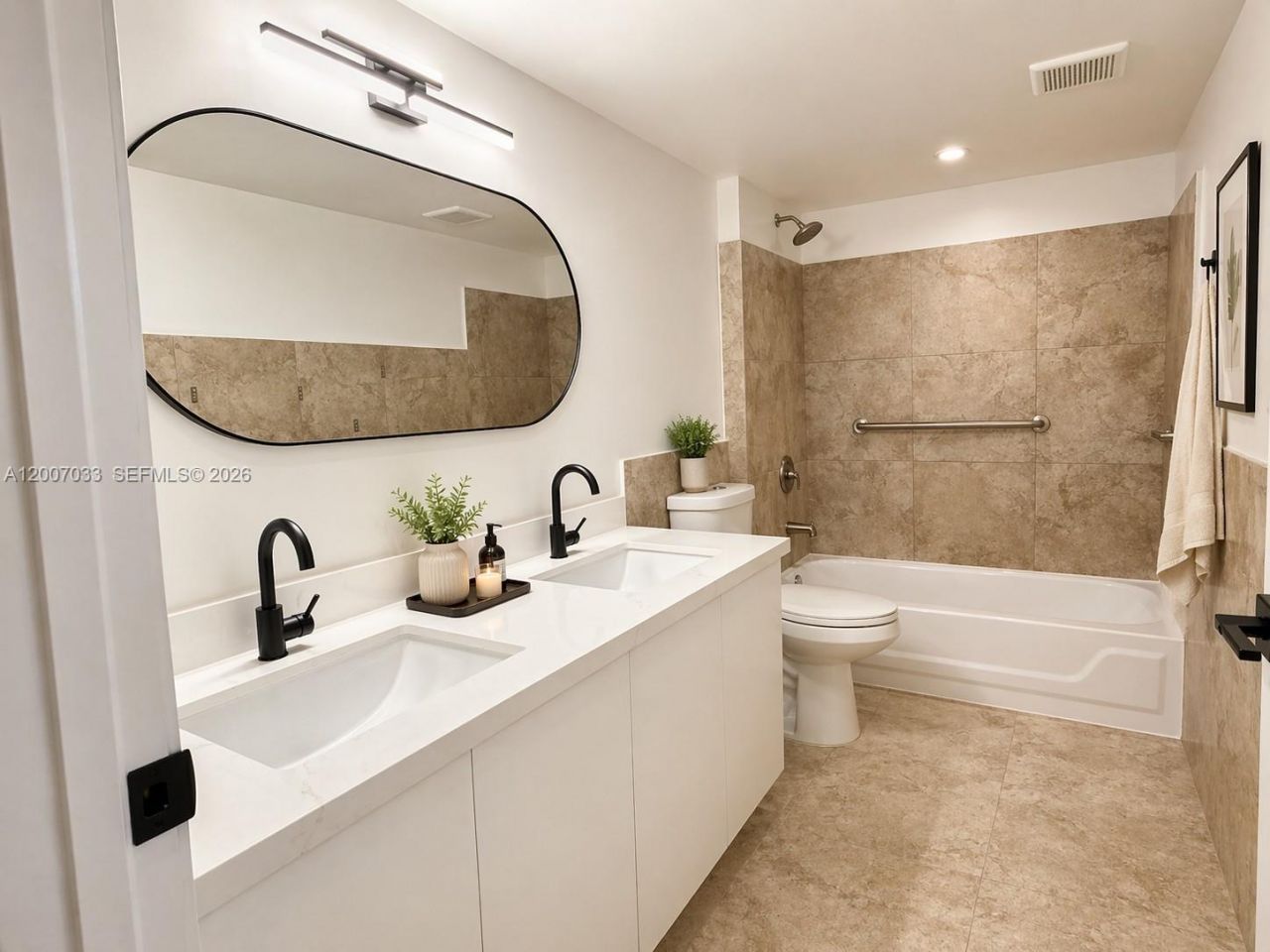 450 S Park Rd, Unit 5-307, Hollywood, FL 33021 Photo