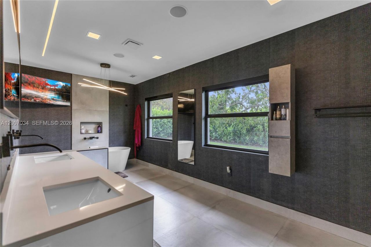 13540 SW 98th Ct , Miami, FL 33176 Photo