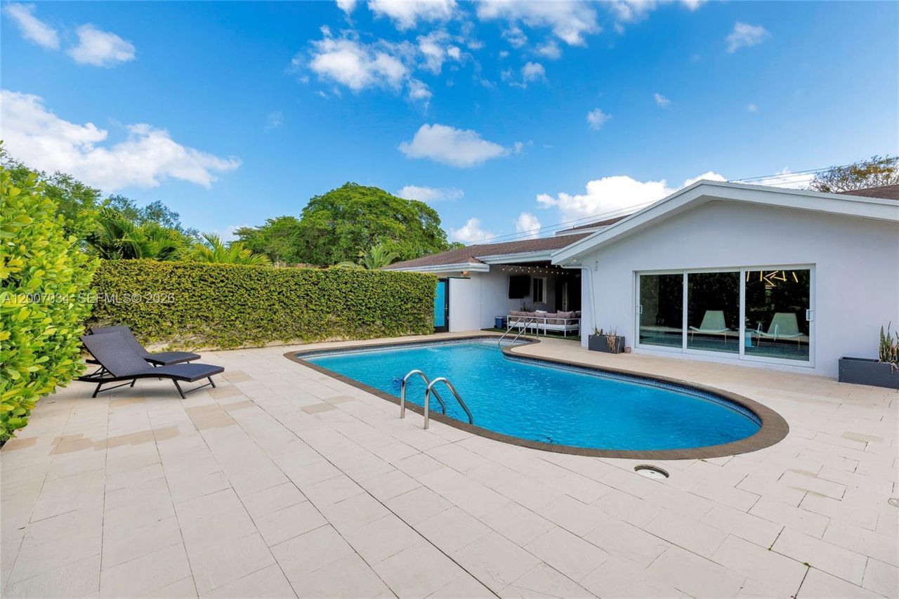 13540 SW 98th Ct , Miami, FL 33176 Photo