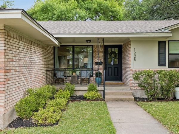 1228 Magnolia Drive , Richardson, TX 75080
