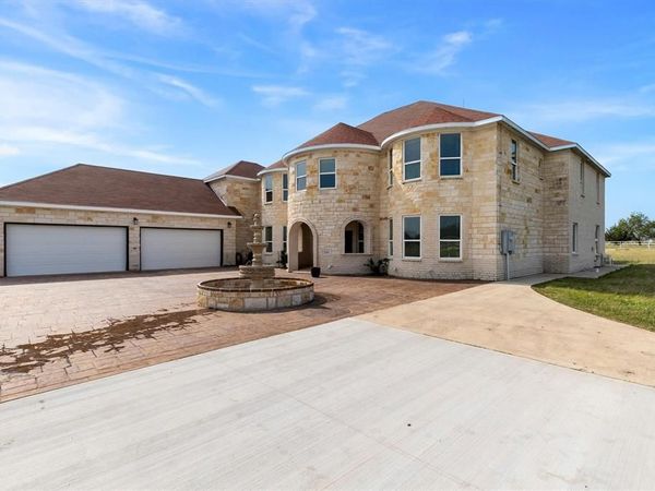241 Gentry Road, Ennis, TX 75119