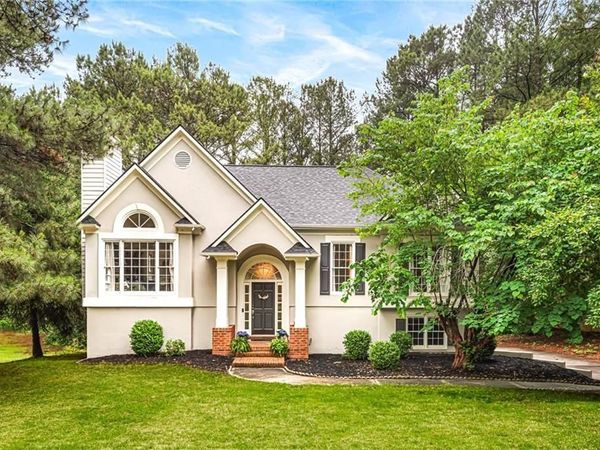105 Leyland Court, Fayetteville, GA 30215