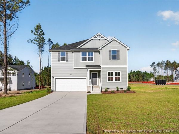 211 Phoenix Drive, Bunnlevel, NC 28323