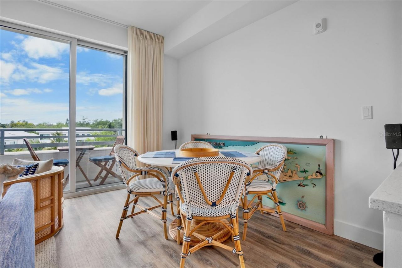 1709 N Tamiami Trail , Unit 416, Sarasota, FL 34234 Photo