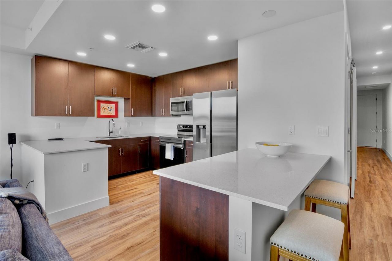 1709 N Tamiami Trail , Unit 416, Sarasota, FL 34234 Photo