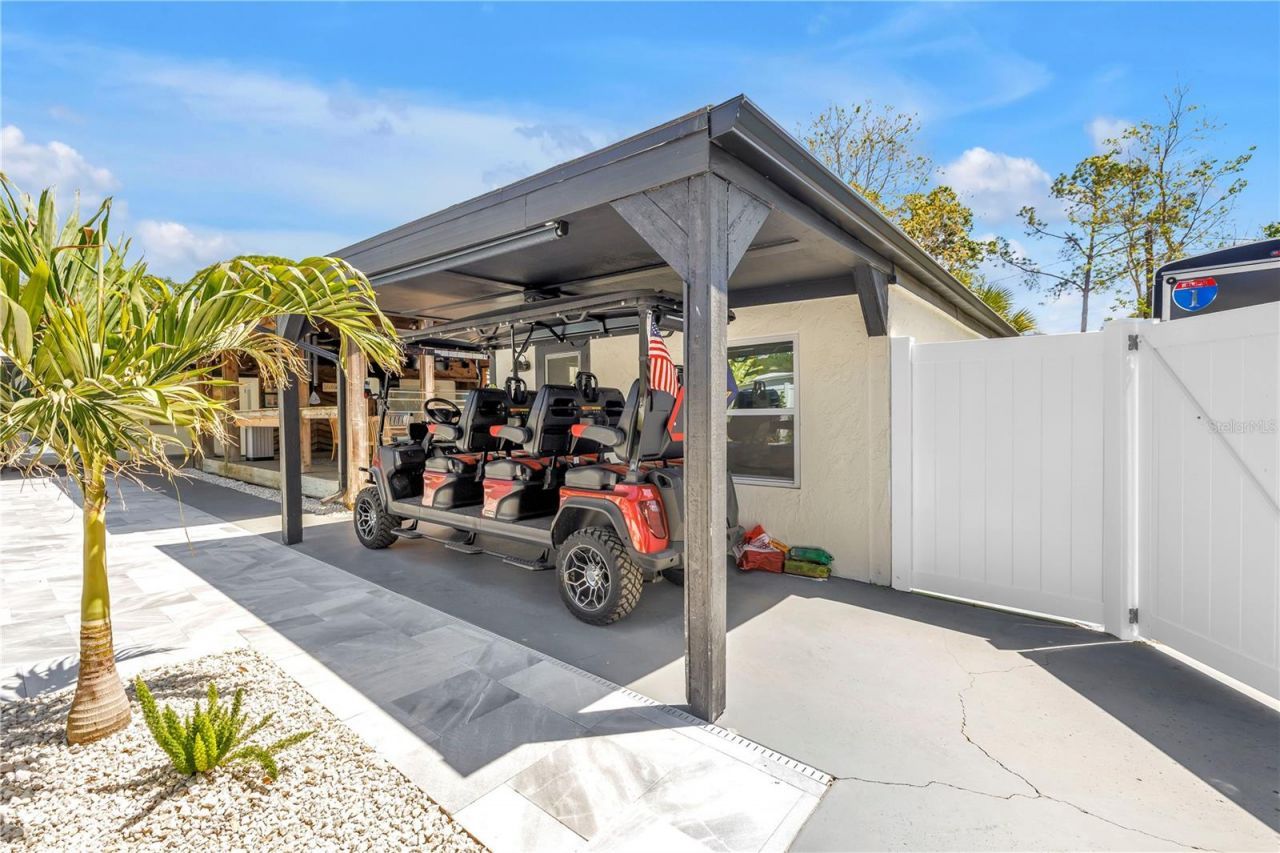 7218 Park Street S, Saint Petersburg, FL 33707 Photo