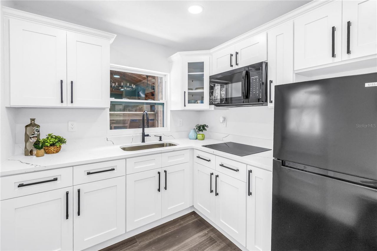 7218 Park Street S, Saint Petersburg, FL 33707 Photo