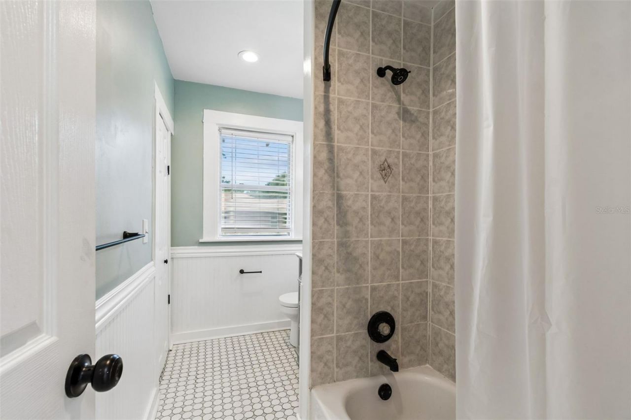 4105 18th Avenue S, Saint Petersburg, FL 33711 Photo