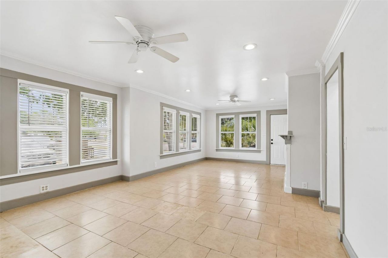 4105 18th Avenue S, Saint Petersburg, FL 33711 Photo