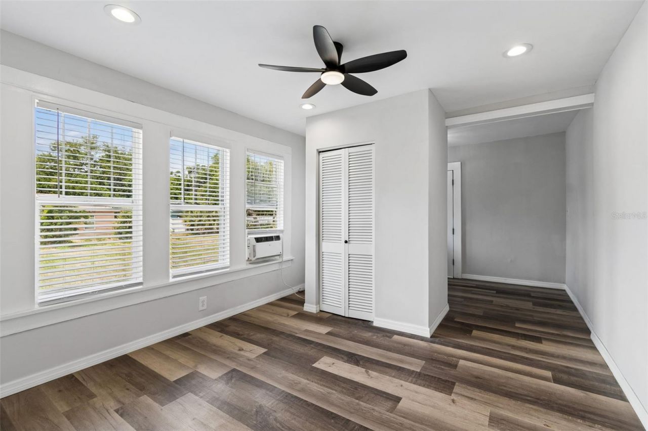 4105 18th Avenue S, Saint Petersburg, FL 33711 Photo