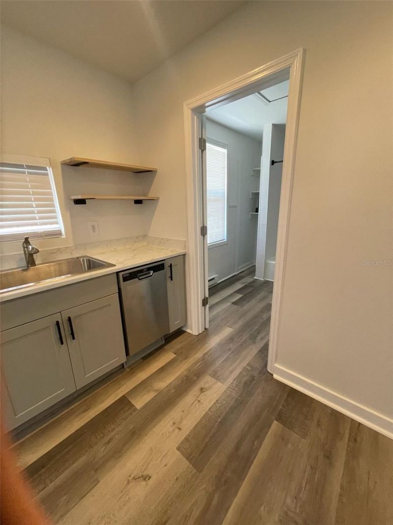 4105 18th Avenue S, Saint Petersburg, FL 33711 Photo