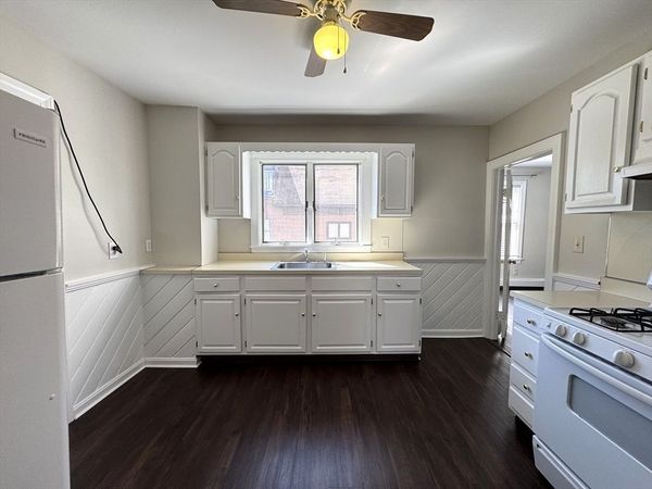 69 Cleveland Ave, Unit 1, Everett, MA 02149