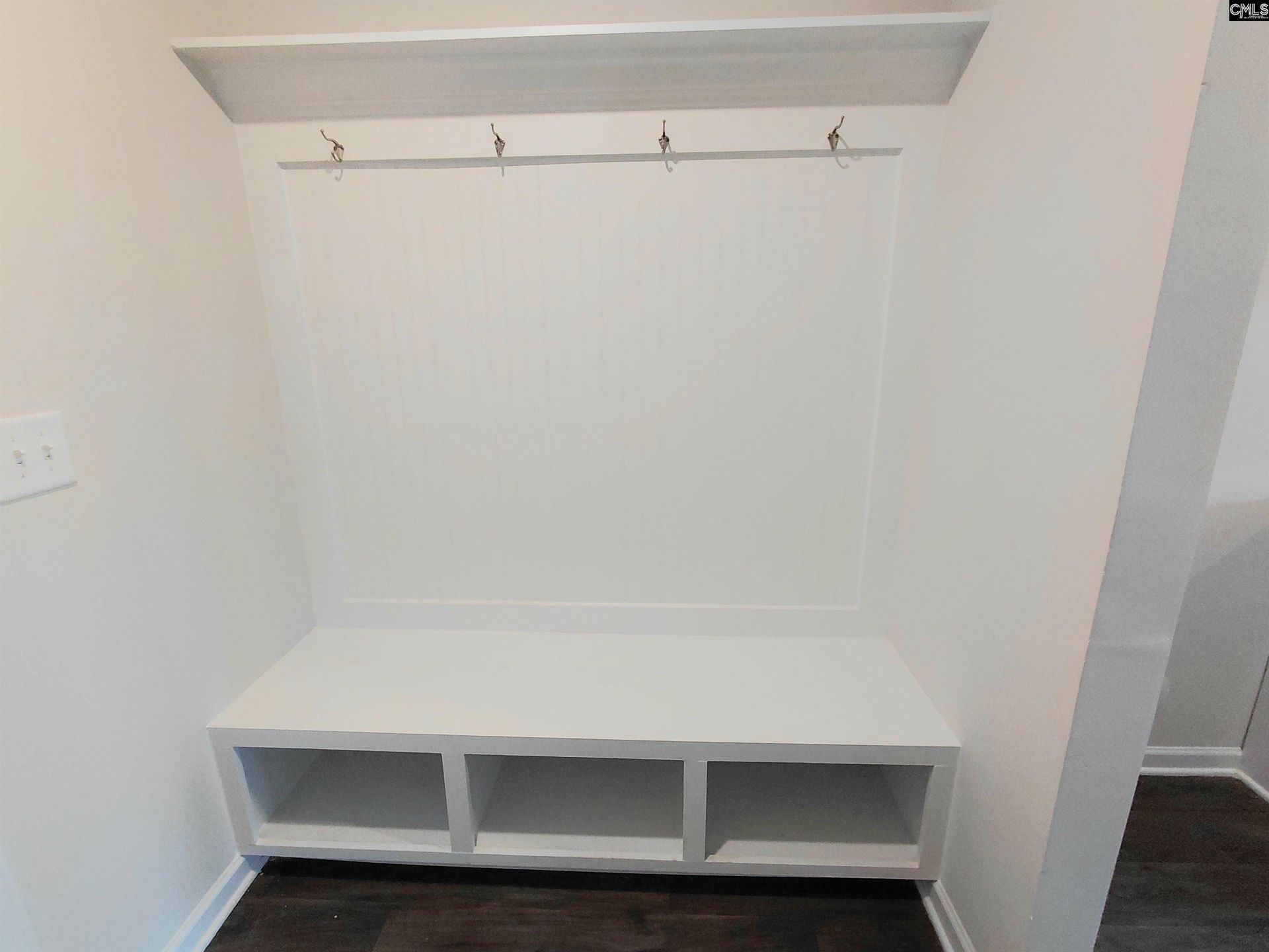 131 Cape Horn Drive Photo 9