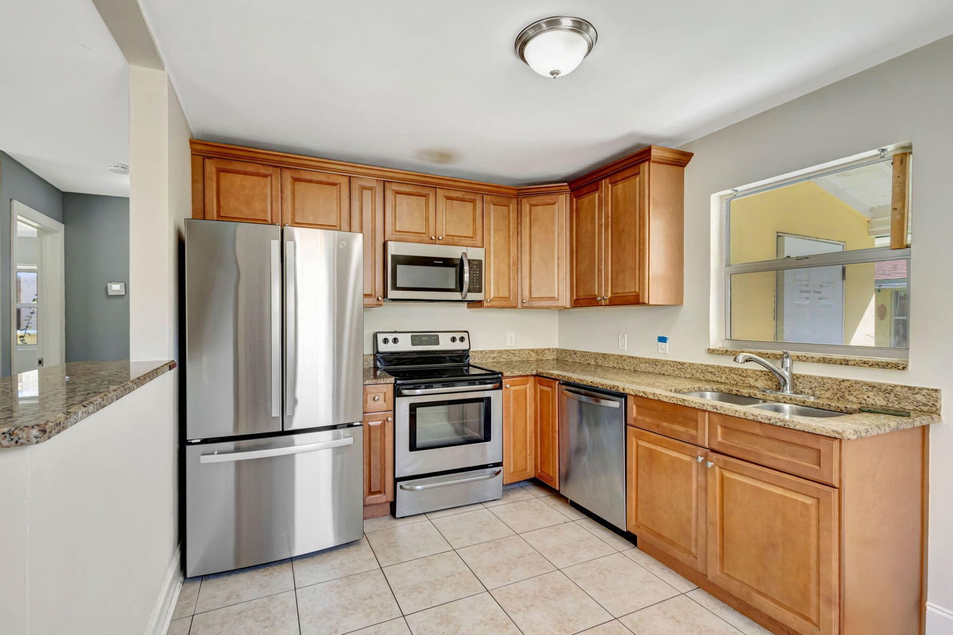 510 48th Street, West Palm Beach, FL 33407 Photo