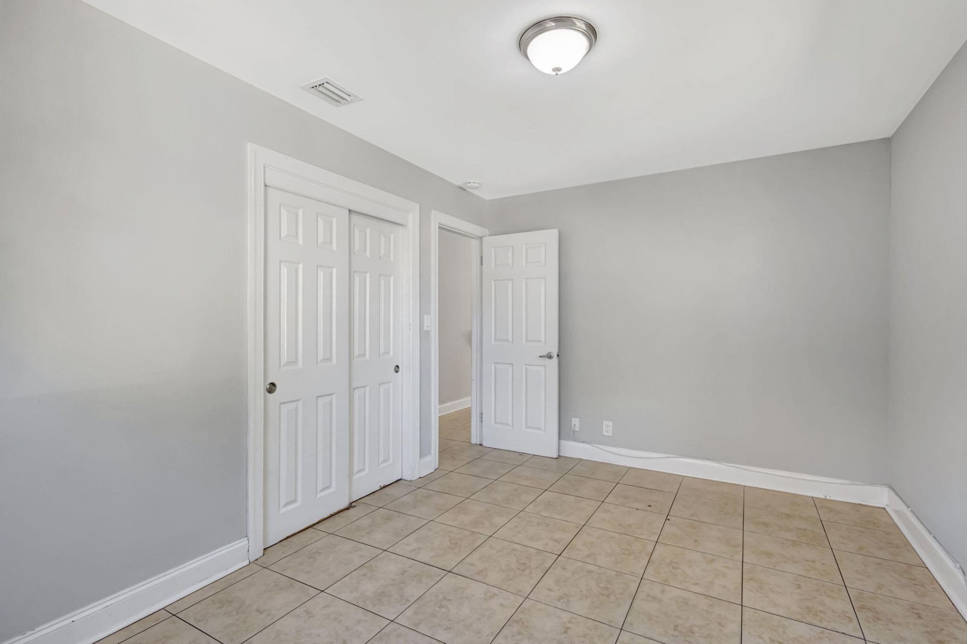 510 48th Street, West Palm Beach, FL 33407 Photo