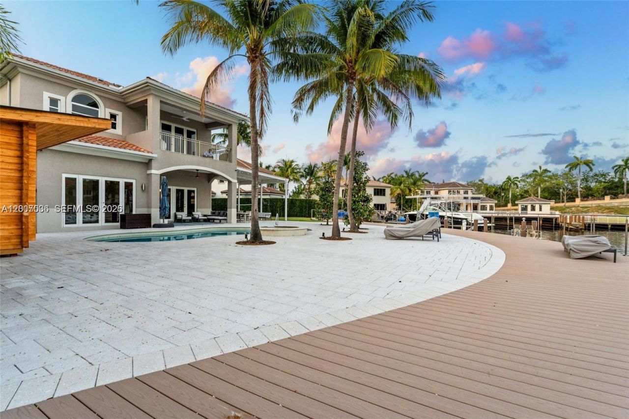 1260 Harbor Ct , Hollywood, FL 33019 Photo