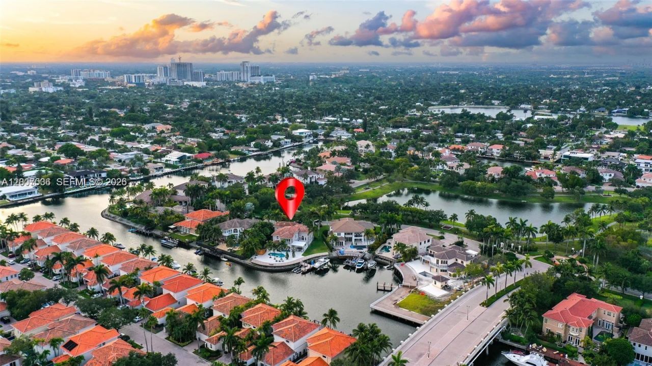 1260 Harbor Ct , Hollywood, FL 33019 Photo