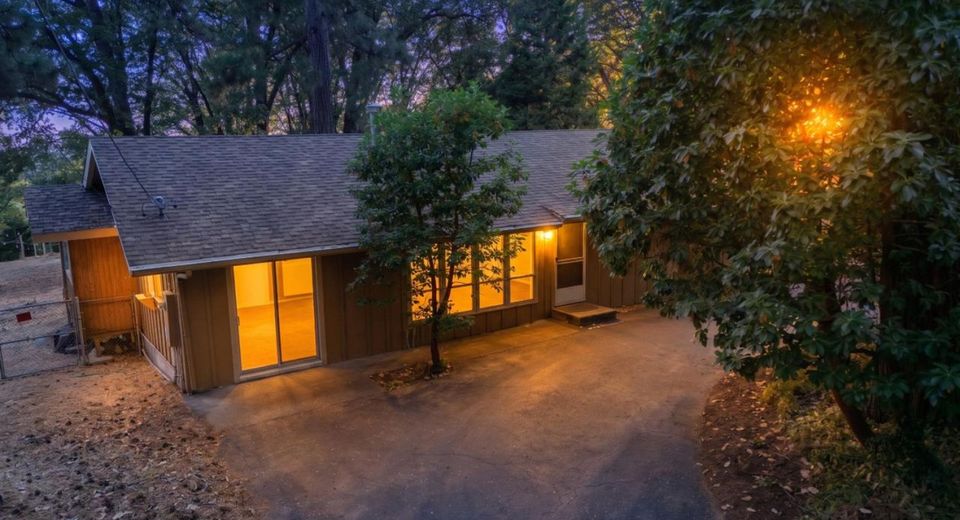 12123 Cement Hill Rd, Nevada City, CA 95959 Photo
