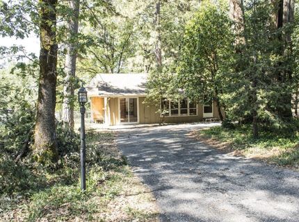 12123 Cement Hill Rd, Nevada City, CA 95959 Photo