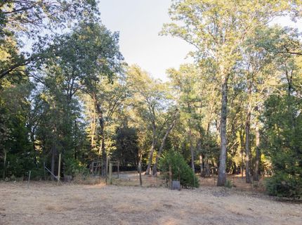 12123 Cement Hill Rd, Nevada City, CA 95959 Photo