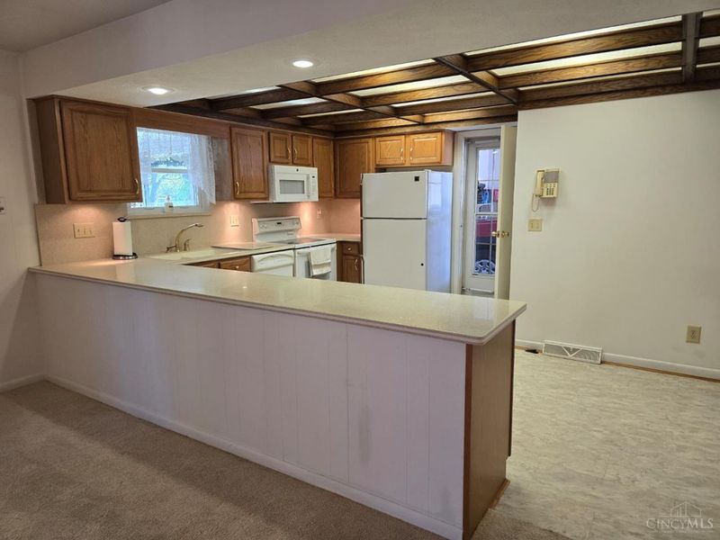 1128 N Frieda Drive, Fairfield, OH 45014 Photo 5