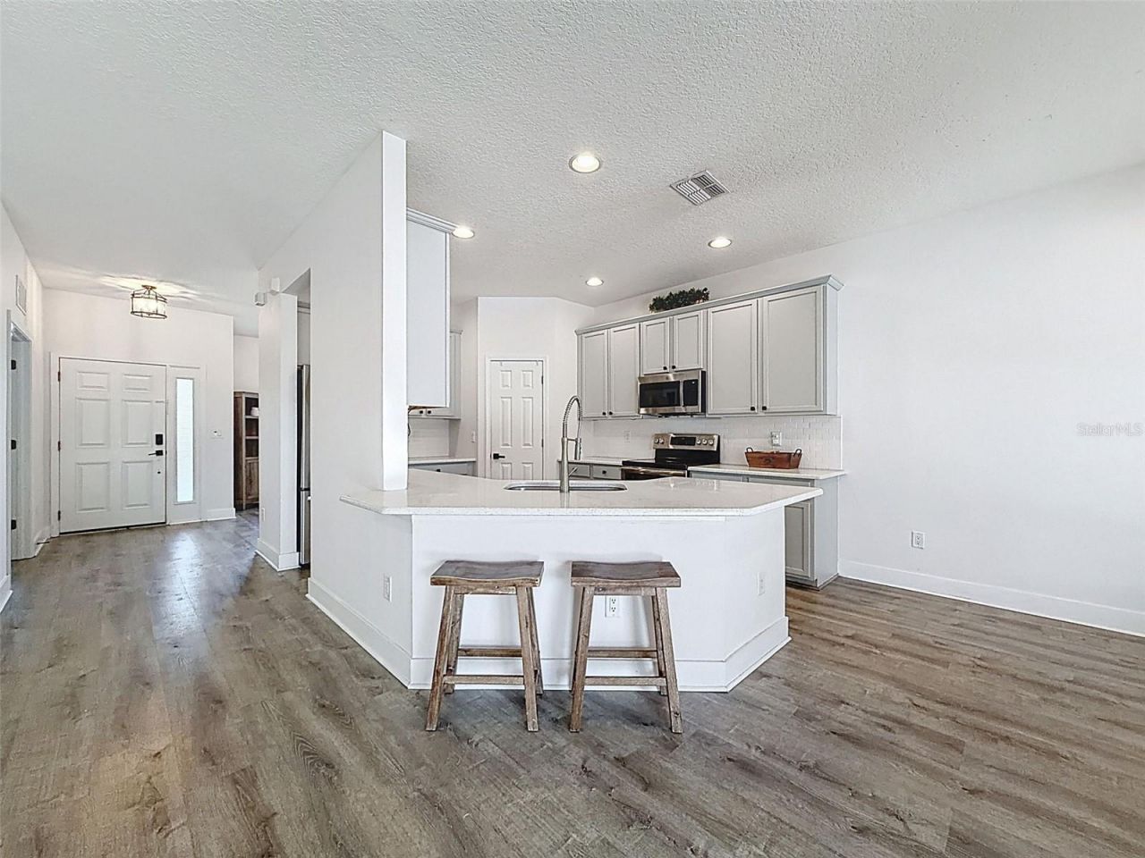 8950 Sandusky Lane, New Port Richey, FL 34654 Photo