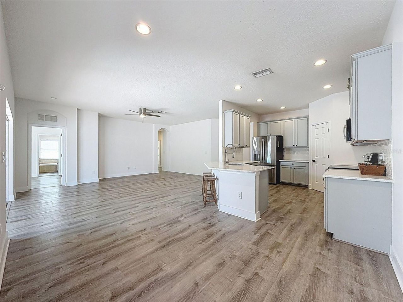 8950 Sandusky Lane, New Port Richey, FL 34654 Photo