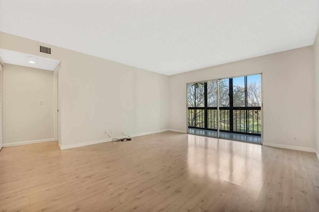 7286 Huntington Lane, Unit 405, Delray Beach, FL 33446 Photo