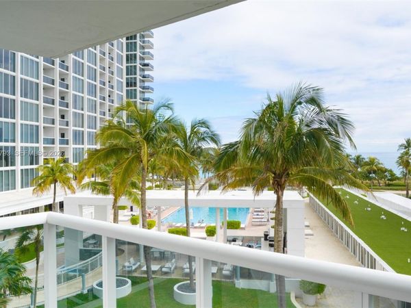 10275 Collins Ave , Unit 320, Bal Harbour, FL 33154